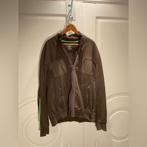Express Zipup